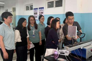 聚焦实践教学 创新人才培养模式||中兴通信学院通信技术教研室举办电磁波与天线实验设备应用技术培训